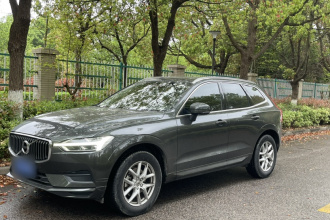 沃尔沃XC60 2019款 T5 四驱智逸版 国VI