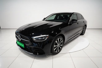 奔驰E级新能源 2022款 改款三 E 350 e L 插电式混合动力运动轿车