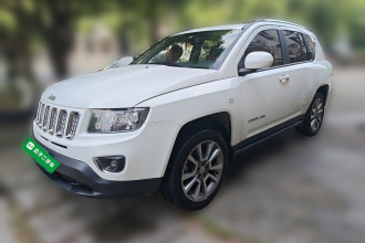 Jeep 指南者(进口) 2015款 2.0L 两驱豪华版