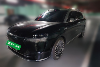 鸿蒙智行 问界M9 2025款 增程 Ultra版 52kWh 6座版 (192线激光雷达）