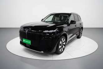 岚图汽车 岚图泰山X8 2026款 插电混动 ULTRA
