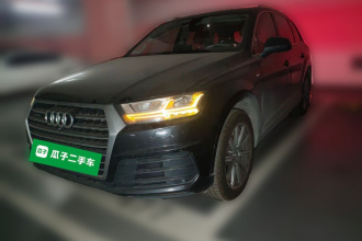 奥迪Q7 2019款 55 TFSI S line运动型