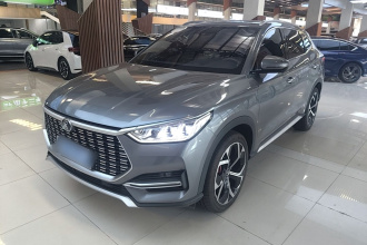 比亚迪 宋PLUS 2020款 1.5T 自动旗舰PLUS