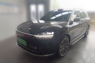 鸿蒙智行 问界M9 2024款 增程 Ultra版 42kWh 6座版