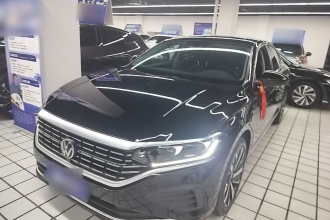 大众 帕萨特 2025款 出众款 330TSI 精英版