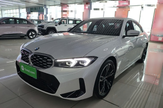 宝马3系 2023款 325i M运动套装