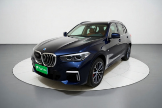 宝马X5 2022款 改款 xDrive 30Li M运动套装