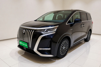 腾势D9 2024款 EV 620 尊享型