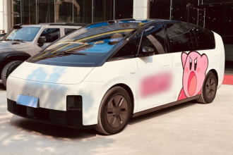 理想汽车 理想MEGA 2025款 Home 家庭特别版