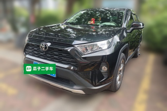 丰田 RAV4荣放 2022款 2.0L CVT两驱风尚Plus版