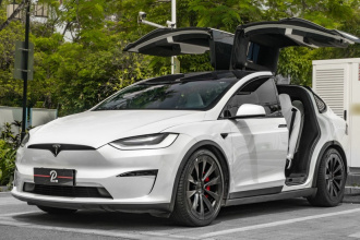 特斯拉 Model X 2023款 三电机全轮驱动 Plaid版