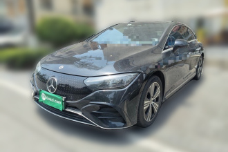 奔驰EQE 2022款 350 豪华版