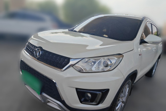 北京汽车 绅宝X35 2016款 1.5L 手动精英版