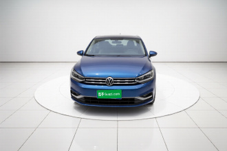 大众 2021款 途安L 280TSI DSG拓界版 6座