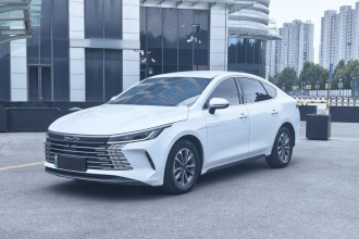 比亚迪 驱逐舰05 2024款 荣耀版 DM-i 55KM 豪华型
