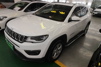 Jeep 指南者 2017款 200T 自动家享版