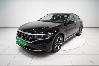 大众 帕萨特 2022款 330TSI 精英版