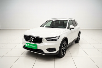 沃尔沃XC40 2021款 T4 四驱智远豪华版