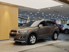 雪佛兰 科帕奇 2017款 2.4L 两驱城市版 5座