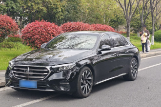 奔驰E级 2025款 E 300 L 豪华型