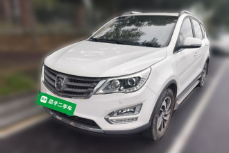 宝骏560 2016款 1.8L iAMT豪华型