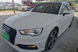 奥迪A3(进口) 2015款 Sportback 45 TFSI S line 运动型