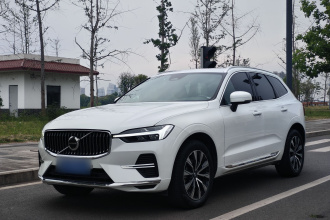 沃尔沃XC60 2023款 B5 四驱智远豪华版