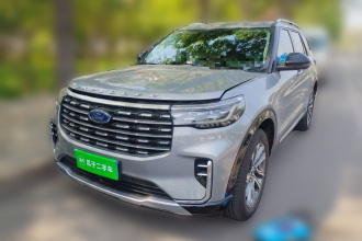 福特 探险者 2025款 2.3T EcoBoost 四驱穿越版 5座