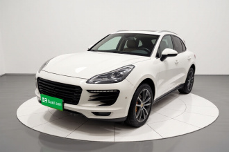 众泰SR9 2017款 2.0T 自动极致之梦版