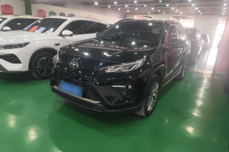 丰田 威兰达 2023款 2.0L CVT两驱尊贵版