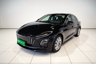 红旗E-QM5 2022款 431km 充电乐享版