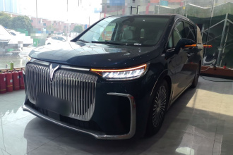 岚图汽车 岚图梦想家 2025款 PHEV 四驱旗舰鲲鹏版