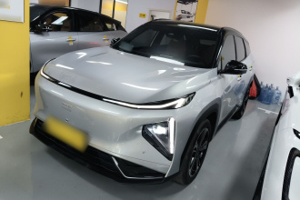 吉利银河 银河L7 2025款 EM-i 115km 探索+版