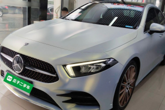 奔驰A级 2019款 A 200 L 运动轿车先行特别版