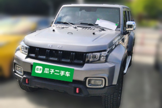 北京越野BJ40 2023款 2.0T 自动四驱环塔冠军版