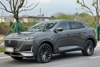 长安UNI-K 2021款 2.0T 卓越型