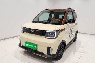 五菱汽车 宏光MINIEV 2022款 GAMEBOY 200km 玩咖款 磷酸铁锂
