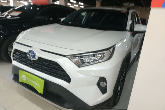 丰田 RAV4荣放 2022款 双擎 2.5L E-CVT四驱精英Plus版
