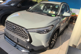 丰田 卡罗拉锐放 2022款 2.0L 旗舰版