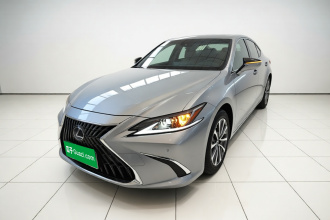 雷克萨斯ES 2021款 300h 卓越版