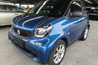 smart fortwo 2015款 1.0L 52千瓦硬顶灵动版