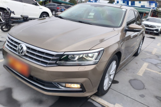 大众 帕萨特 2016款 330TSI DSG御尊版