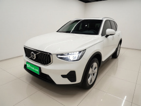 沃尔沃XC40 2023款 B3 智行时尚版
