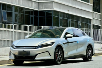 比亚迪 汉L 2025款 EV 四驱激光雷达旗舰型