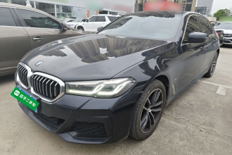 宝马5系 2022款 改款二 525Li M运动套装