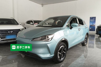 哪吒汽车 哪吒V 2021款 长续航娱乐版升级型