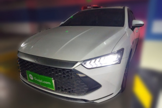 比亚迪 秦PLUS 2024款 荣耀版 DM-i 120KM领先型