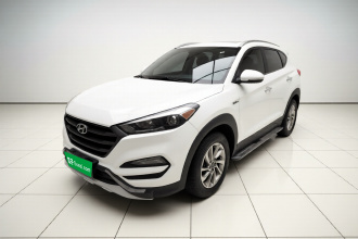 现代 途胜 2015款 1.6T 双离合两驱智能型