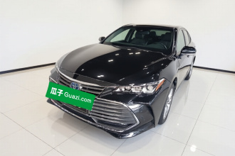 丰田 亚洲龙 2019款 双擎 2.5L 豪华版 国VI