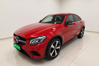 奔驰GLC轿跑 2017款 GLC 200 4MATIC 轿跑SUV